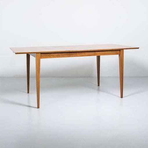 RELOVED_Nussbaumtisch-Auszug-1.jpg