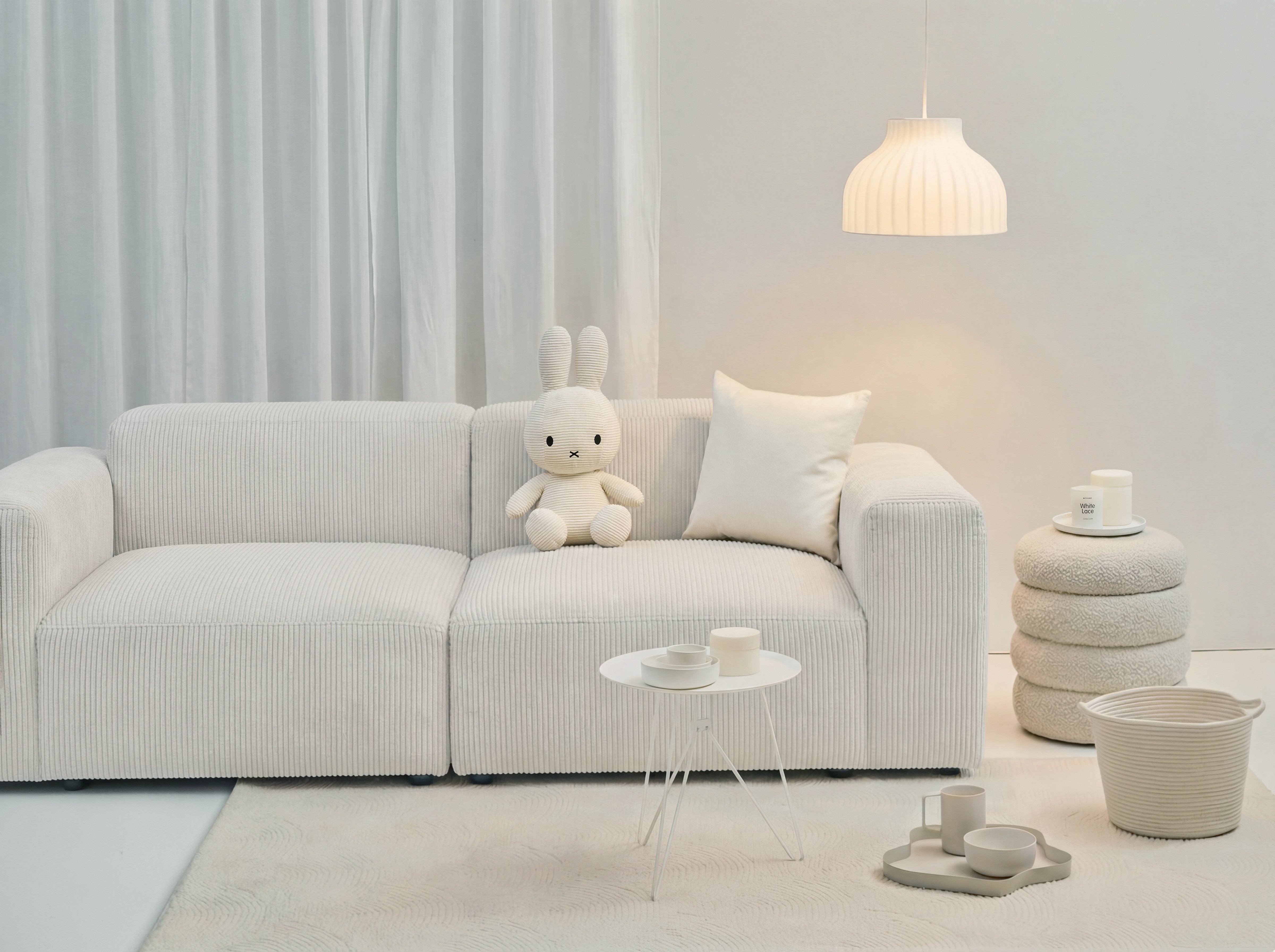 Pantone-Farbe 2026: Mit «Cloud Dancer» sanft und stilvoll ins neue Jahr!