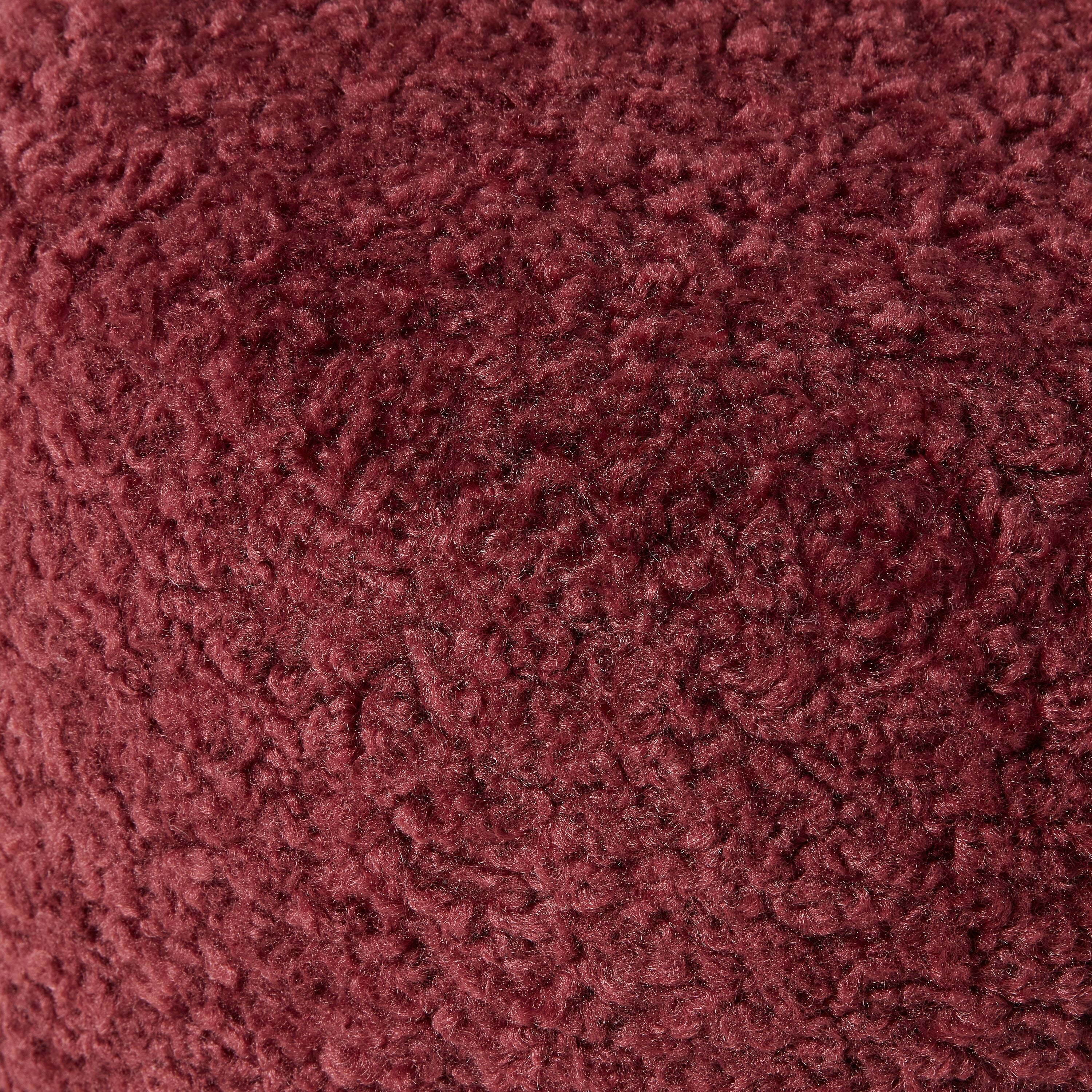 1425746104