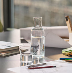SUBLIME Karaffe - Transparent / H: 26.3 cm