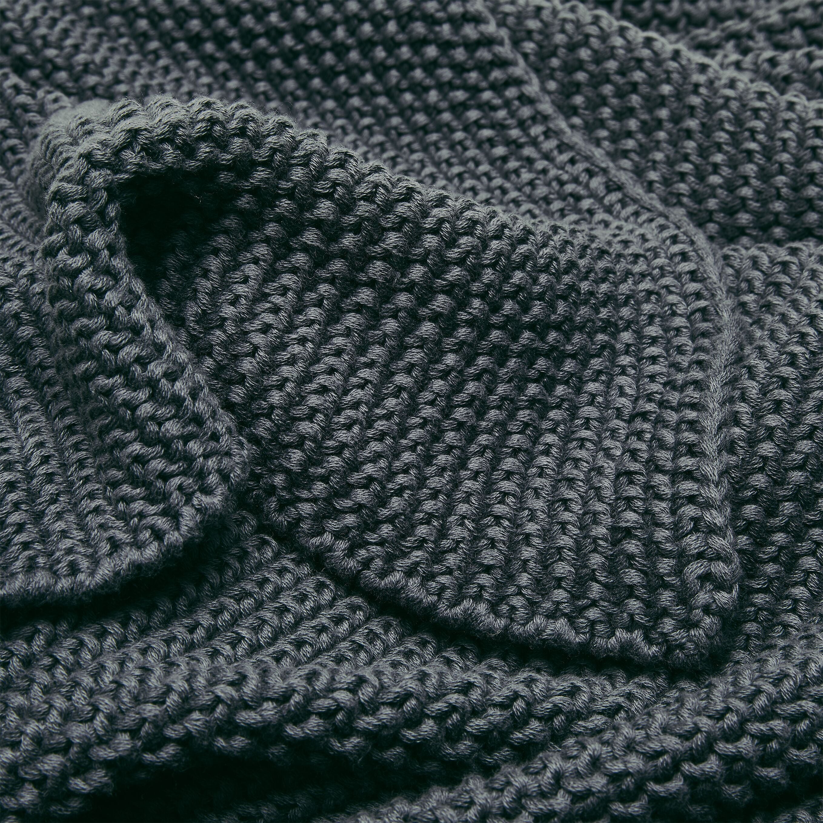 1358576167