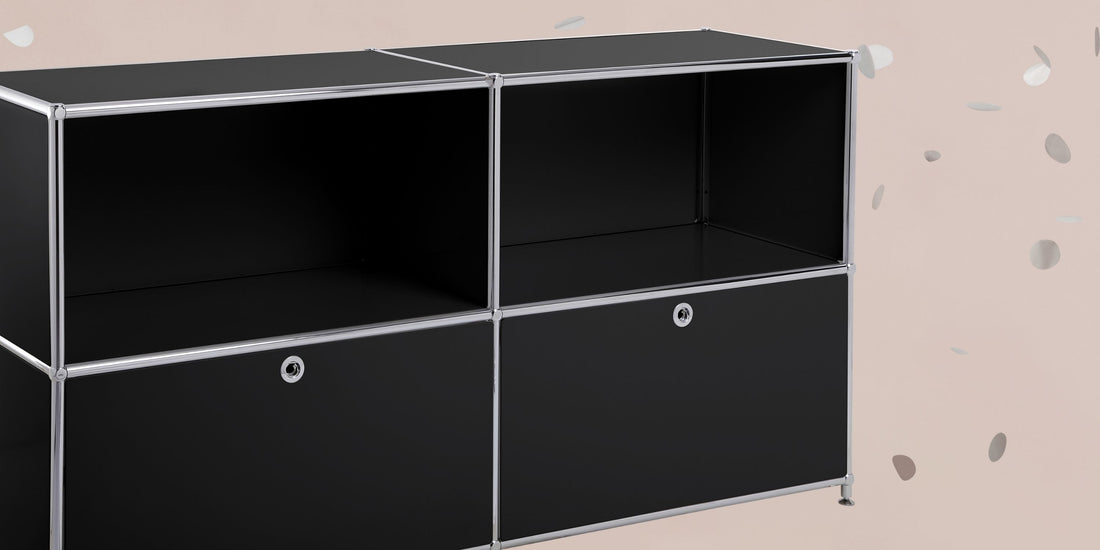 FLEXCUBE Sideboard mit Konfetti auf beigem Hintergrund
